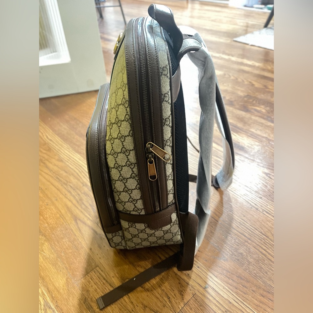 Brand-new GUCCI Backpack discontinued, limited edition - Picture 3 of 6